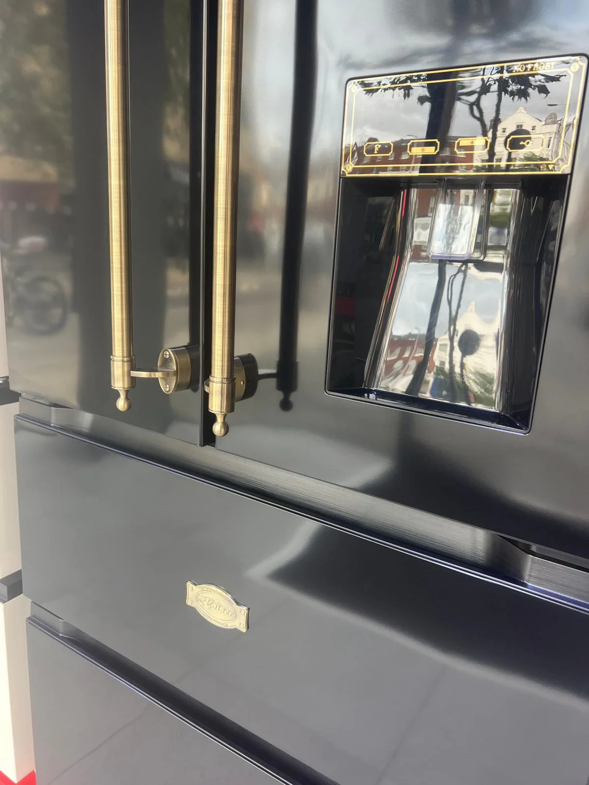 Empire French Door Fridge Freezer (Black) - Image 10